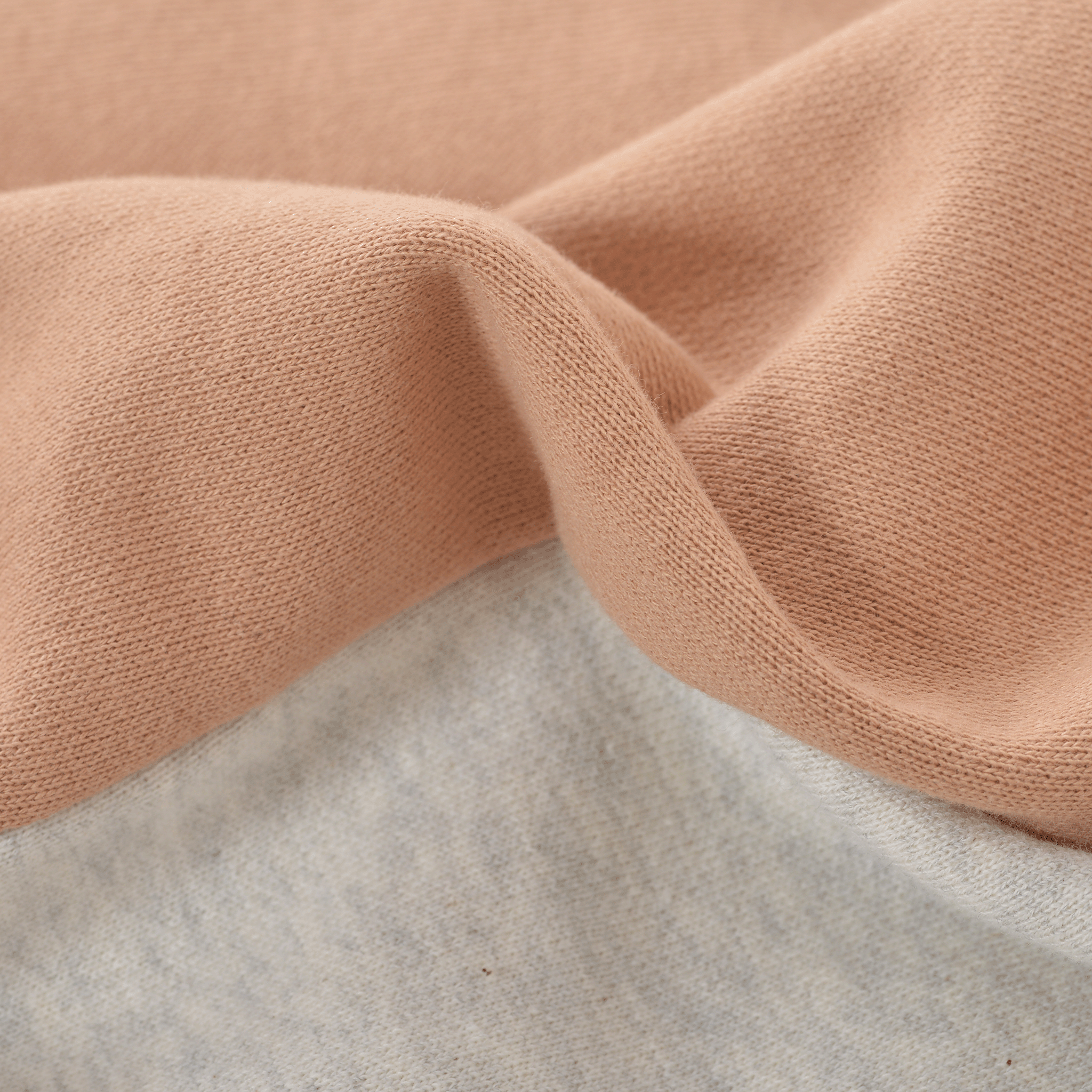 【公式】シナコバ(SINA COVA)クルーネックトレーナー 24220040 ホワイトの素材感