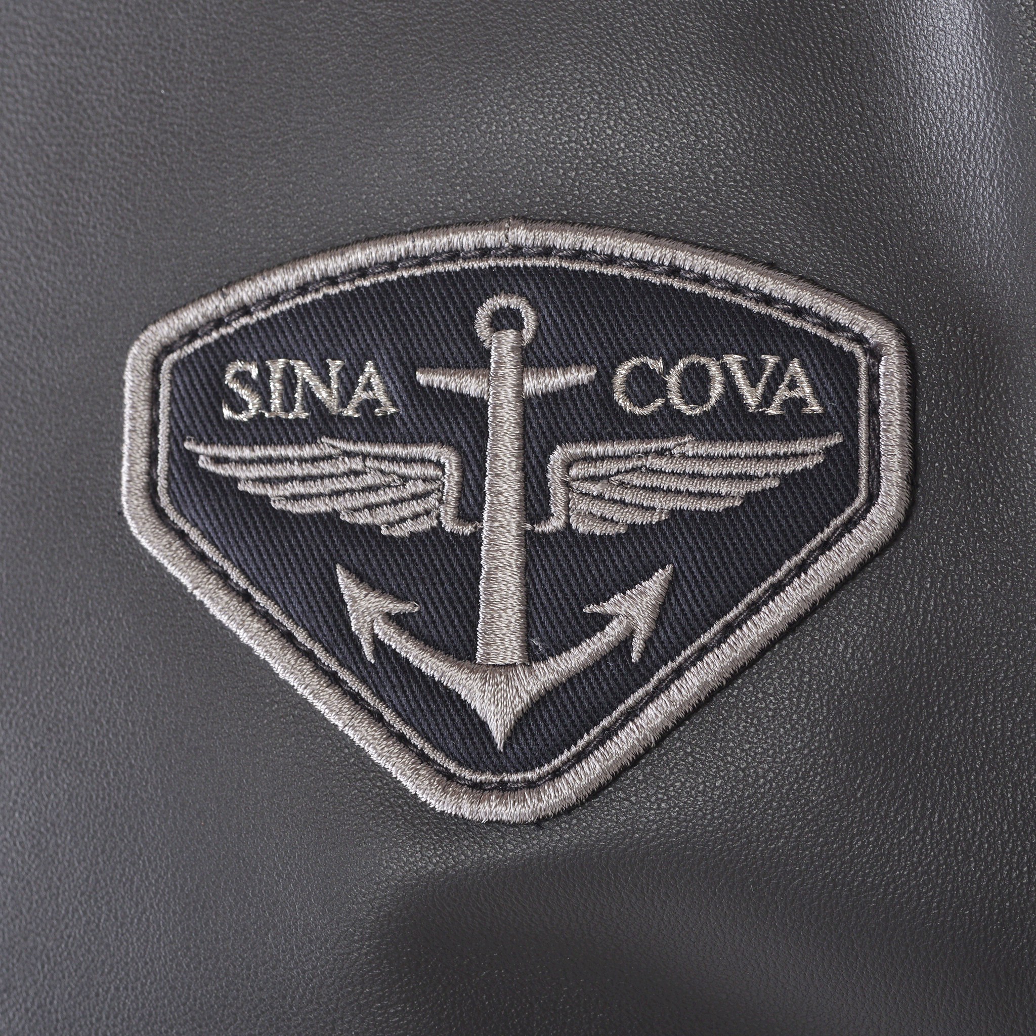 フード付きレザージャケット 25223910