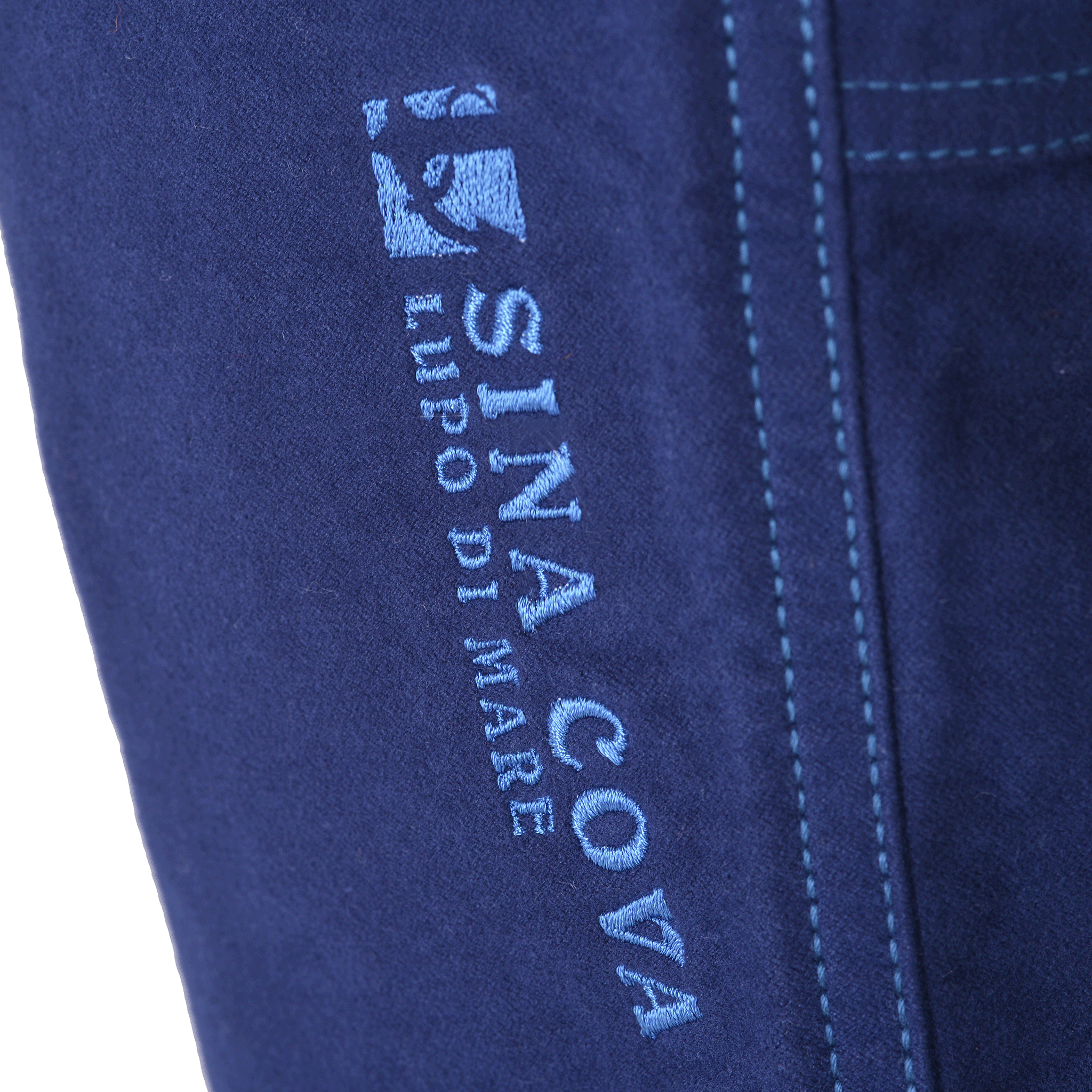 ノータックテーパードパンツ 25215010