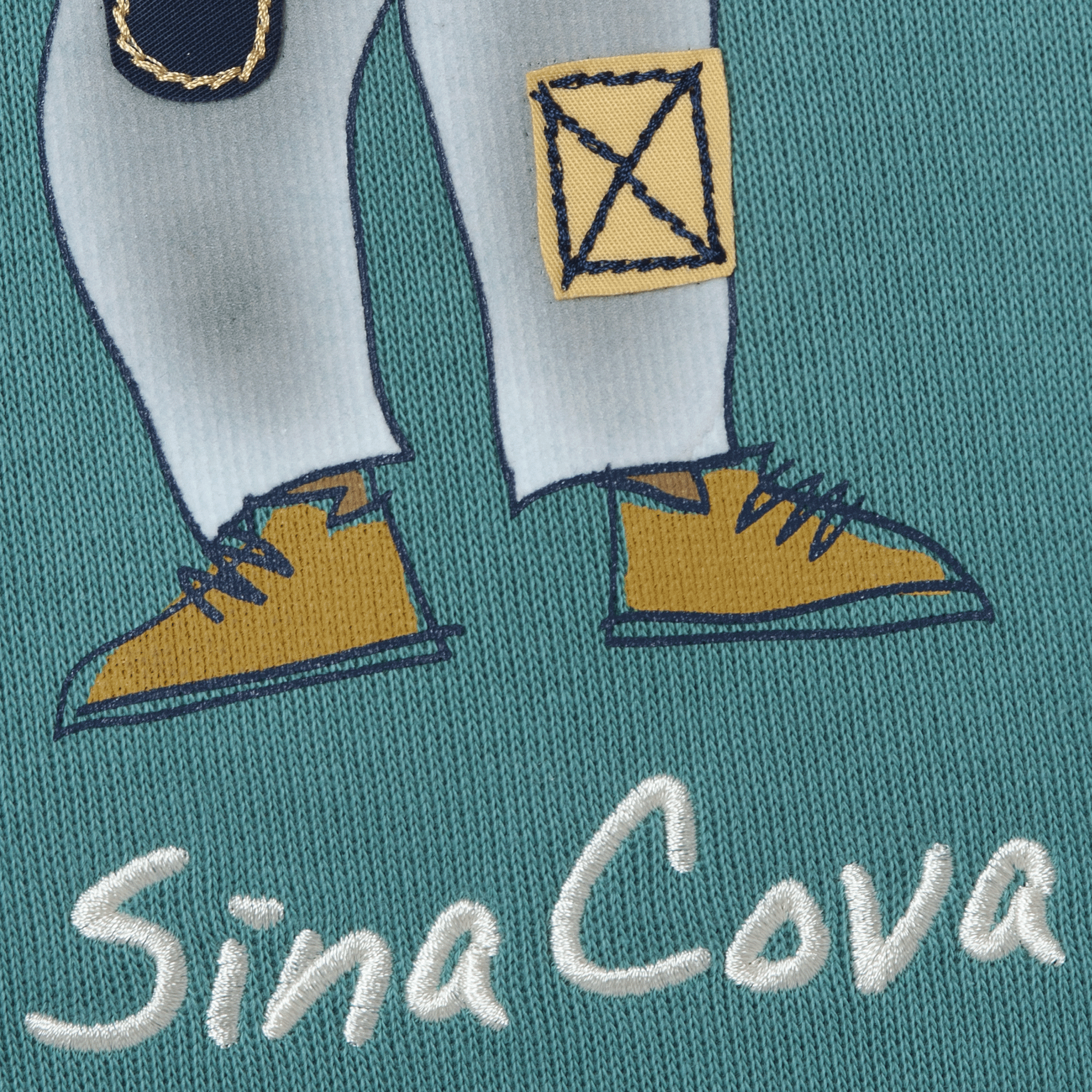 【公式】シナコバ (SINA COVA) クルーネックトレーナー 22220040 グリーンの文字刺繡