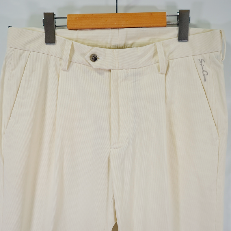 [Outlet] One-tuck pants 19235010