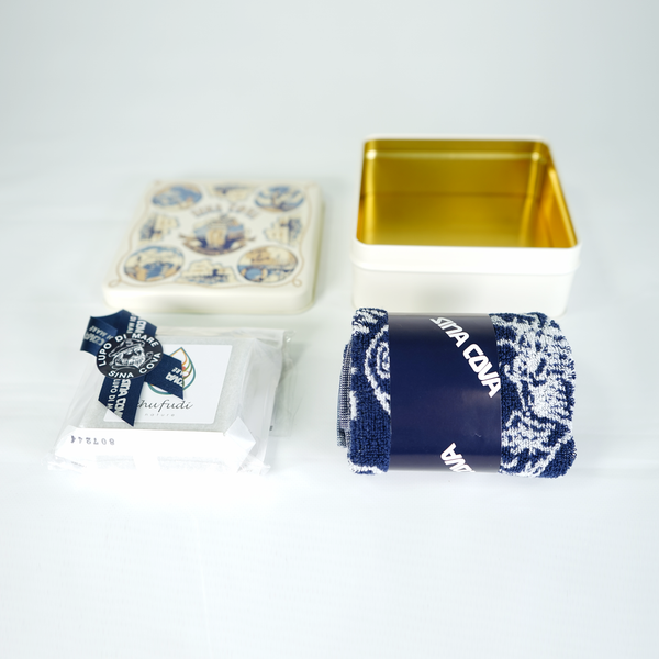 [Official] SINA COVA [Online Shop Exclusive] Original Gift Tin (Towel &amp; Kucha Soap) 57002390